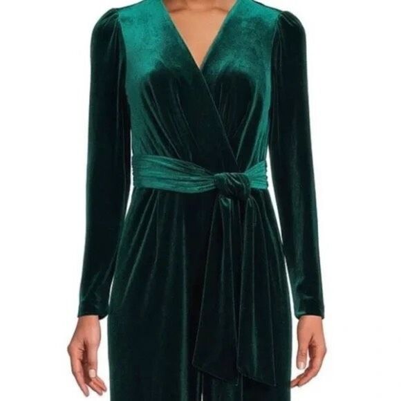 Antonio Melani Miranda Long Sleeve Velvet Jumpsuit size 0 - Picture 2 of 5